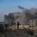 تصعيد إسرائيلي متواصل: قصف مدفعي وجوي على غزة رغم وقف إطلاق النار