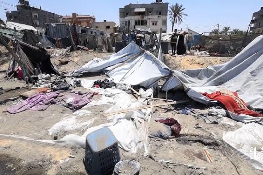 4 شهداء بقصف إسرائيلي استهدف نازحين غرب خان يونس