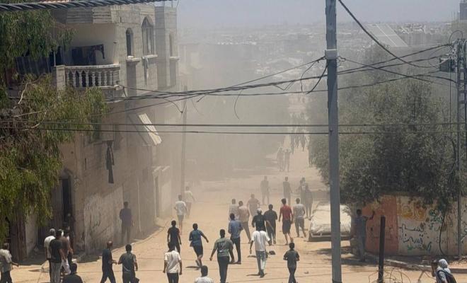 شهيدان في قصف إسرائيلي استهدف مواطنين وسط قطاع غزة
