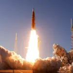 ناسا تطلق مهمة "أرتميس 2" إلى القمر مع أربعة رواد فضاء