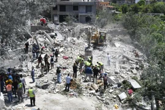 الصحة بلبنان.. ارتفاع حصيلة شهداء العدوان الإسرائيلي إلى 4304