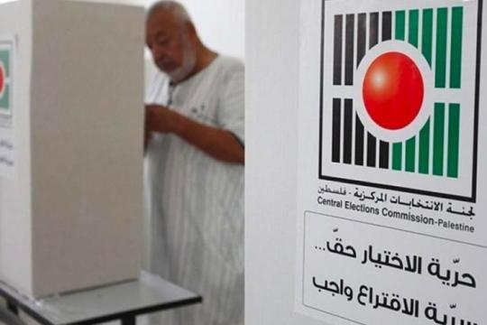 لجنة الانتخابات المركزية: 50 ألف مسجل جديد في السجل الانتخابي وسط اقبال المواطنين