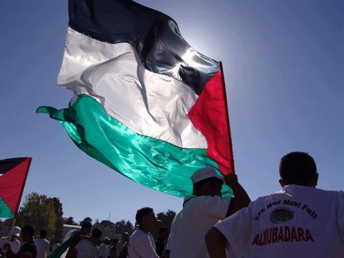 انتهاكات الاحتلال لن تثني الفلسطينيين عن مواصلة نضاله