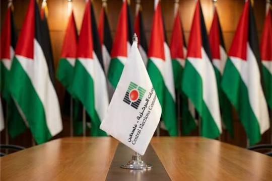 لجنة الانتخابات تعقد سلسلة لقاءات في قطاع غزة