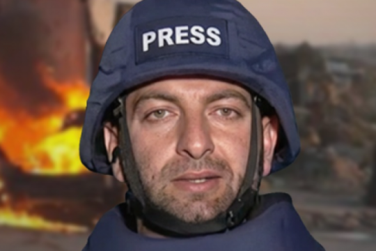 استشهاد الصحفي محمد وشاح ومواطنين بقصف إسرائيلي في قطاع غزة