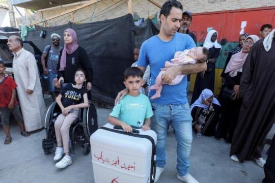 إجلاء 5 مرضى فقط من غزة إلى الأردن من أصل 75 طفلًا كان مقررًا نقلهم للعلاج