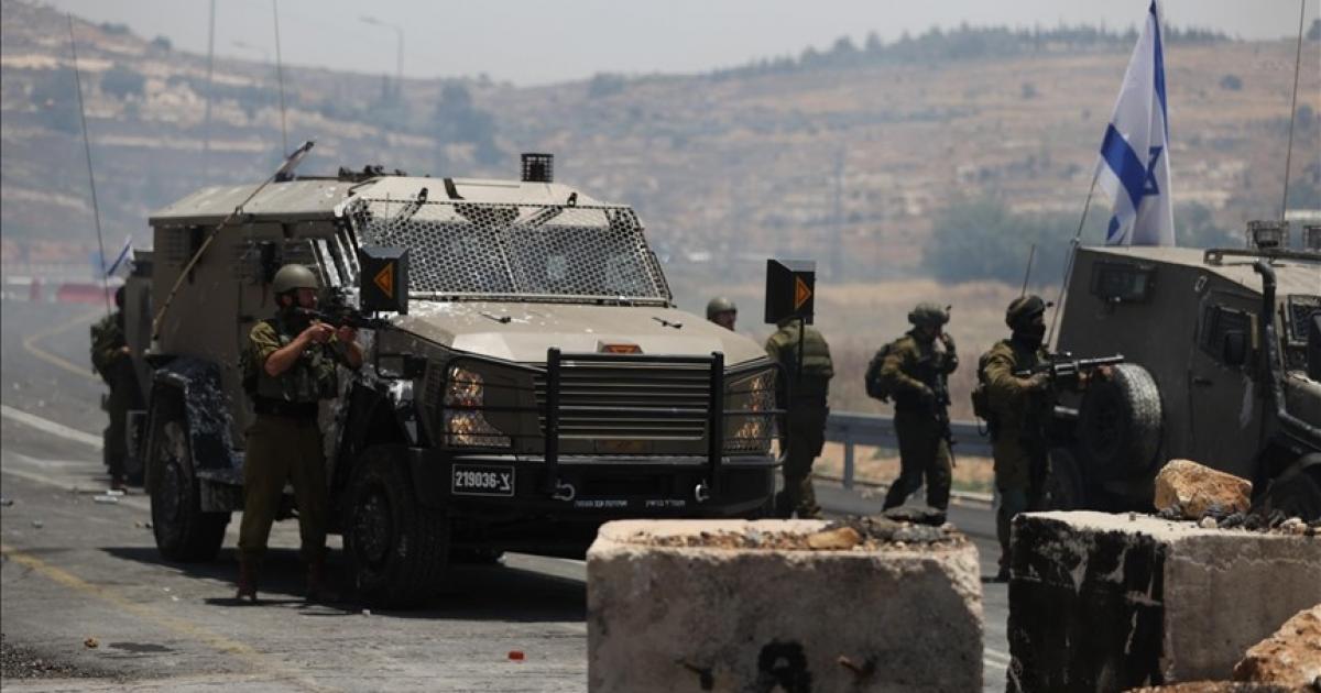 أكثر من 35 معتقلاً وتحويل منازل إلى ثكنات عسكرية وسط إطلاق نار كثيف وإغلاق للطرق