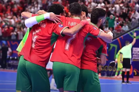 المغرب يهزم أنغولا بخماسية ويتربع على عرش كرة الصالات الإفريقية للمرة الرابعة