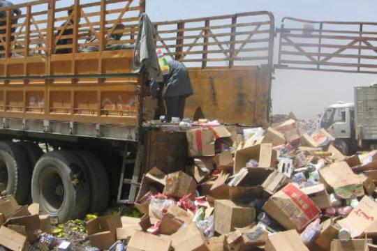 مباحث التموين بغزة تتلف 685 طن مواد غذائية فاسدة وتحرر 47 محضر ضبط