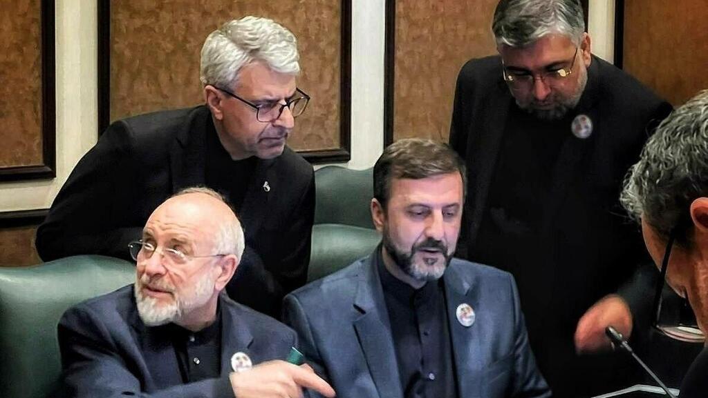 الولايات المتحدة تحاول الوصول لاتفاق مع ايران لوقف التخصيب 20 عاماً