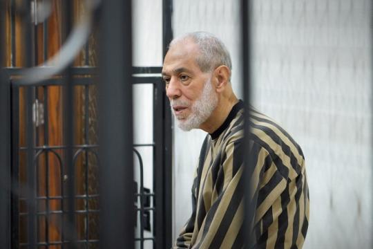 الحكم بالسجن المؤبد على مفتي سوريا السابق أحمد حسون