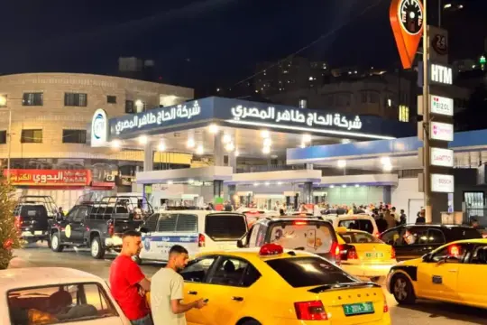 تراجع في كميات الوقود الواردة من إسرائيل للضفة الغربية