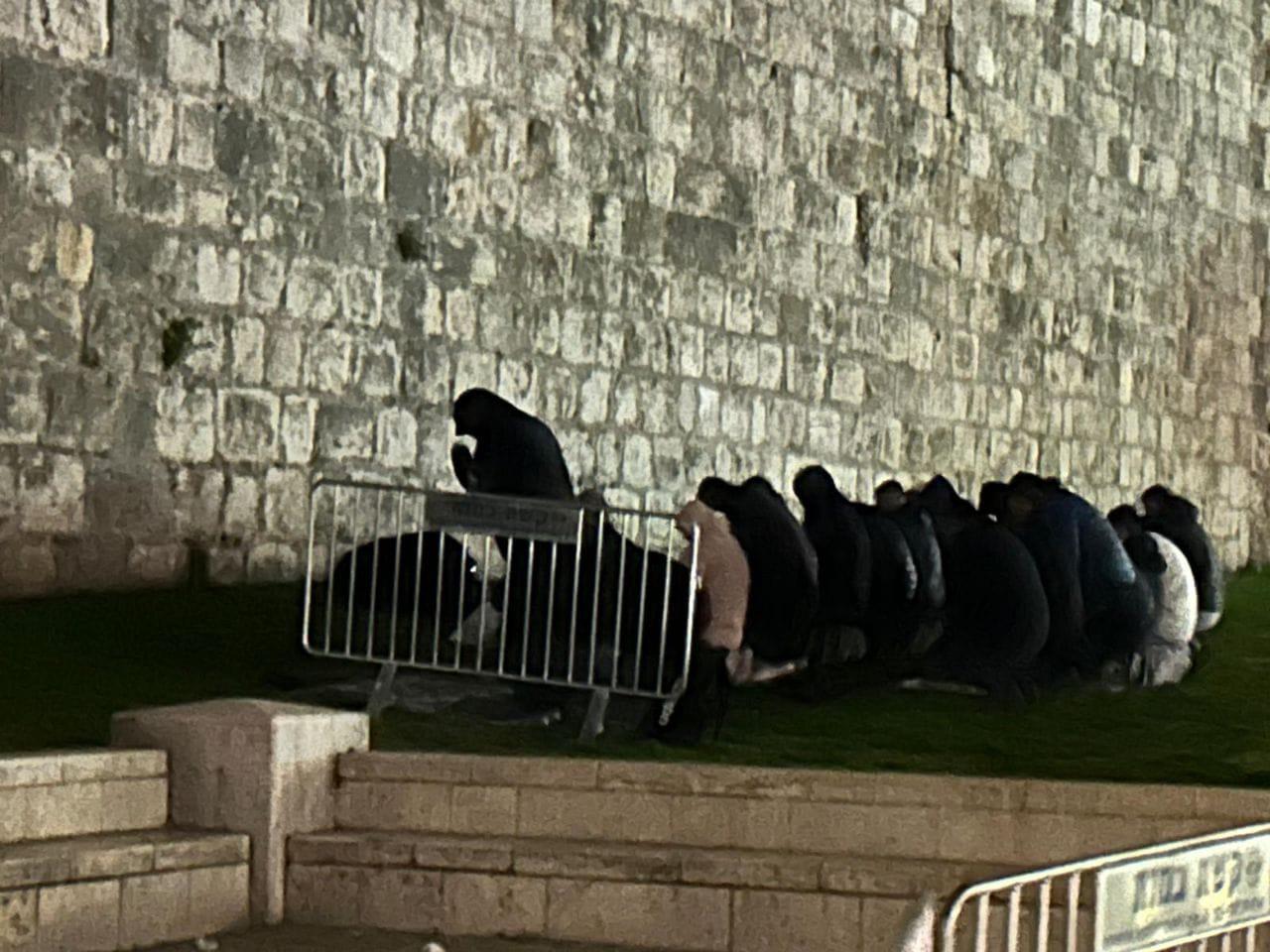 الاحتلال يواصل إغلاق المسجد الأقصى لليوم الحادي عشر وسط انتشار أمني مكثف