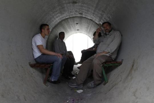 الاحتلال يفتح الملاجئ في المستوطنات قرب لبنان تحسبًا لرد حزب الله