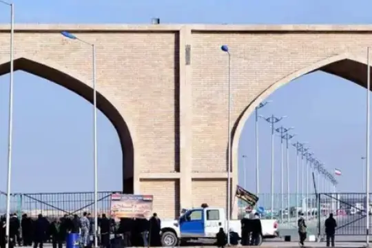العراق يغلق منفذ الشيب الحدودي مع إيران حتى إشعار آخر