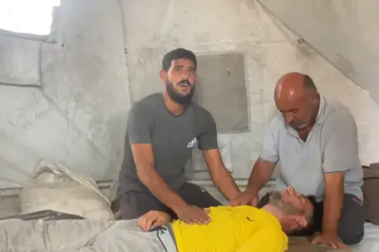 أسير فلسطيني يكشف عن أساليب تعذيب جديدة داخل السجون الإسرائيلية