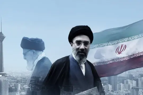 مجتبى خامنئي يتولى منصب المرشد الأعلى الثالث لإيران بعد اغتيال والده