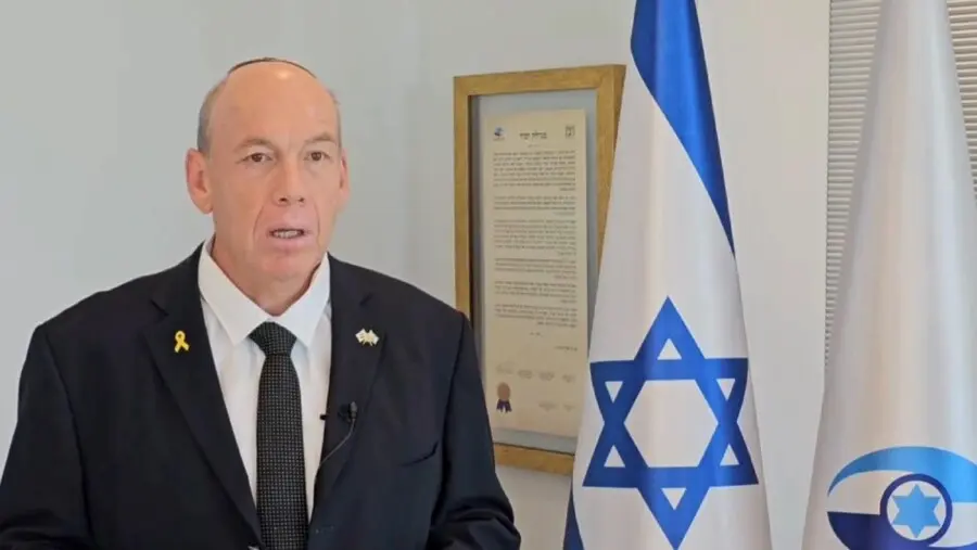 غياب الوثيقة الرسمية يضع الجيش والإدارة السياسية أمام قرارات فردية ويضعف الردع ويؤثر على الجاهزية لمواجهة التحديات