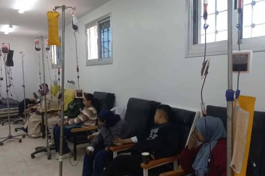 مجمع الشفاء يعيد تقديم الرعاية لمرضى الثلاسيميا في غزة