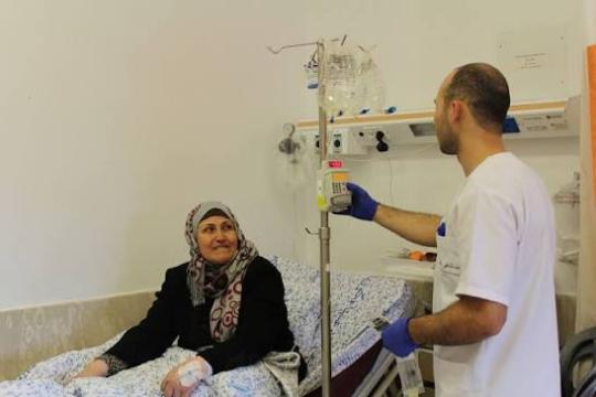 وزارة الصحة: نقص أدوية السرطان في غزة يصل إلى 61%