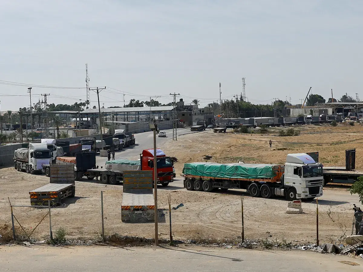 تقرير بريطاني: قيود إسرائيلية جديدة تشلّ عمل المنظمات الإغاثية في غزة