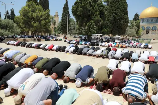 الاوقاف الإسلامية: 45 ألفا يؤدون الجمعة في المسجد الأقصى