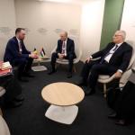 رئيس الوزراء يبحث مع وزير الخارجية البلجيكي دعم فلسطين وإدخال المساعدات لغزة