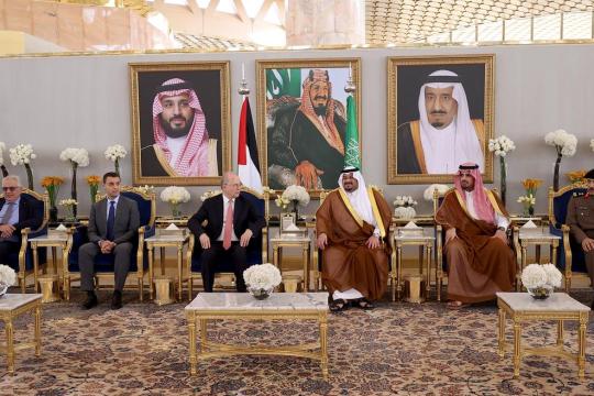 رئيس الوزراء محمد مصطفى يصل الرياض للمشاركة في مؤتمر مبادرة مستقبل الاستثمار