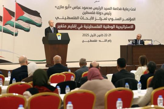 محمد مصطفى: المرحلة المقبلة تتطلب وحدة وطنية وحسمًا استراتيجيًا لتجسيد الدولة الفلسطينية