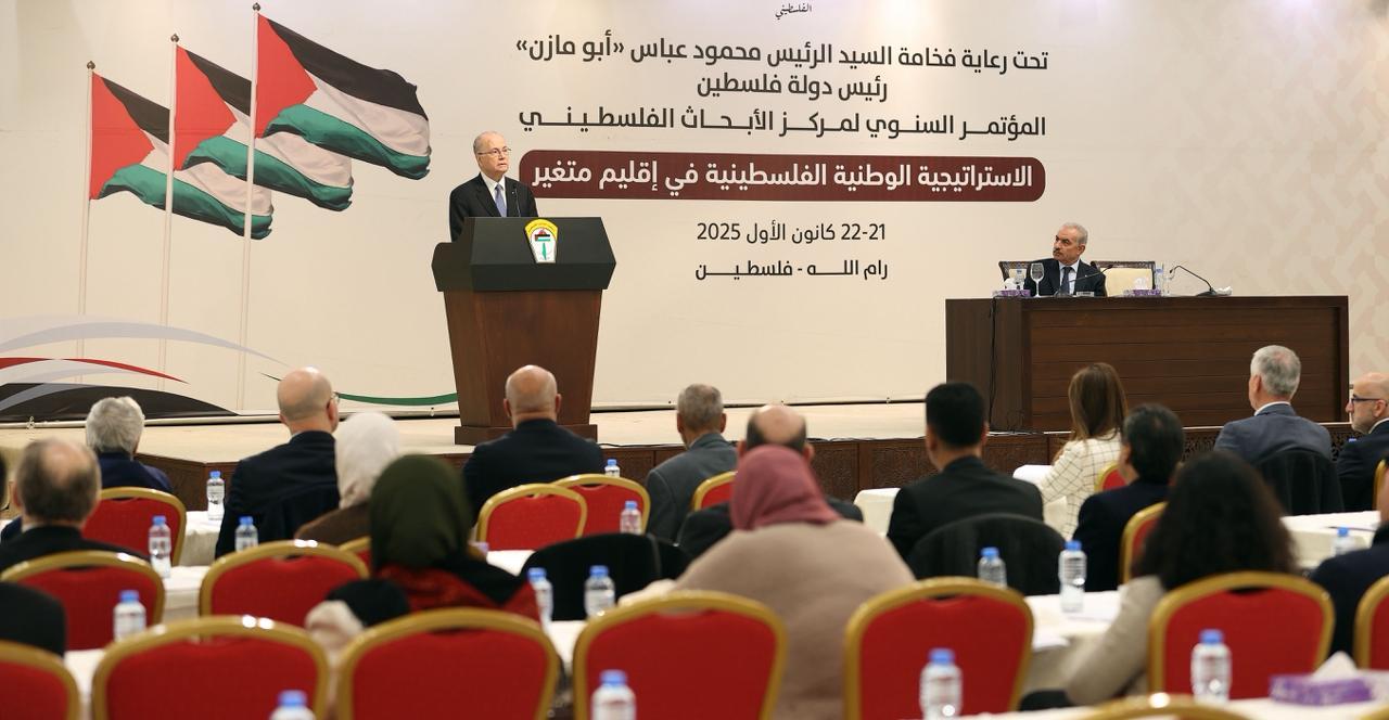 محمد مصطفى: المرحلة المقبلة تتطلب وحدة وطنية وحسمًا استراتيجيًا لتجسيد الدولة الفلسطينية