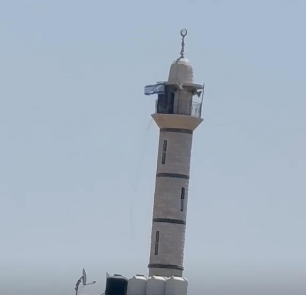 تسع مساجد مصيرها مجهول
