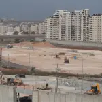 الاحتلال الإسرائيلي يواصل مشاريع استيطانية حول حاجز قلنديا لتعزيز السيطرة على القدس