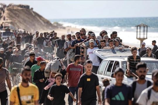 جنوب أفريقيا تلغي إعفاء التأشيرة عن الفلسطينيين بعد فضح تهجير من غزة