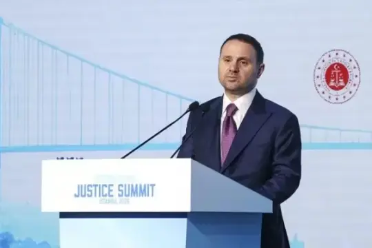 تركيا تصف منع وزير العدل الفلسطيني من حضور قمة العدالة الدولية بالمثير للقلق