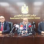 وزير المالية: التهديدات الإسرائيلية بقطع العلاقة البنكية تتجاوز الخطوط الحمراء والحكومة تواصل صرف 50% من الرواتب