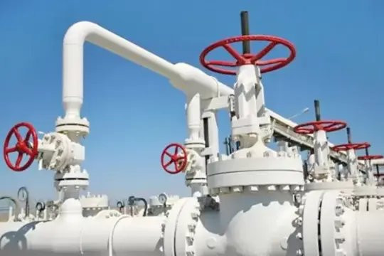 أسعار الغاز في أوروبا ترتفع 50% بعد هجمات إيرانية على مرافق قطرية