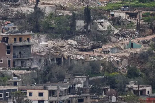 18 دولة تدعو لإدراج لبنان في جهود التهدئة الإقليمية وتفعيل المسار السياسي