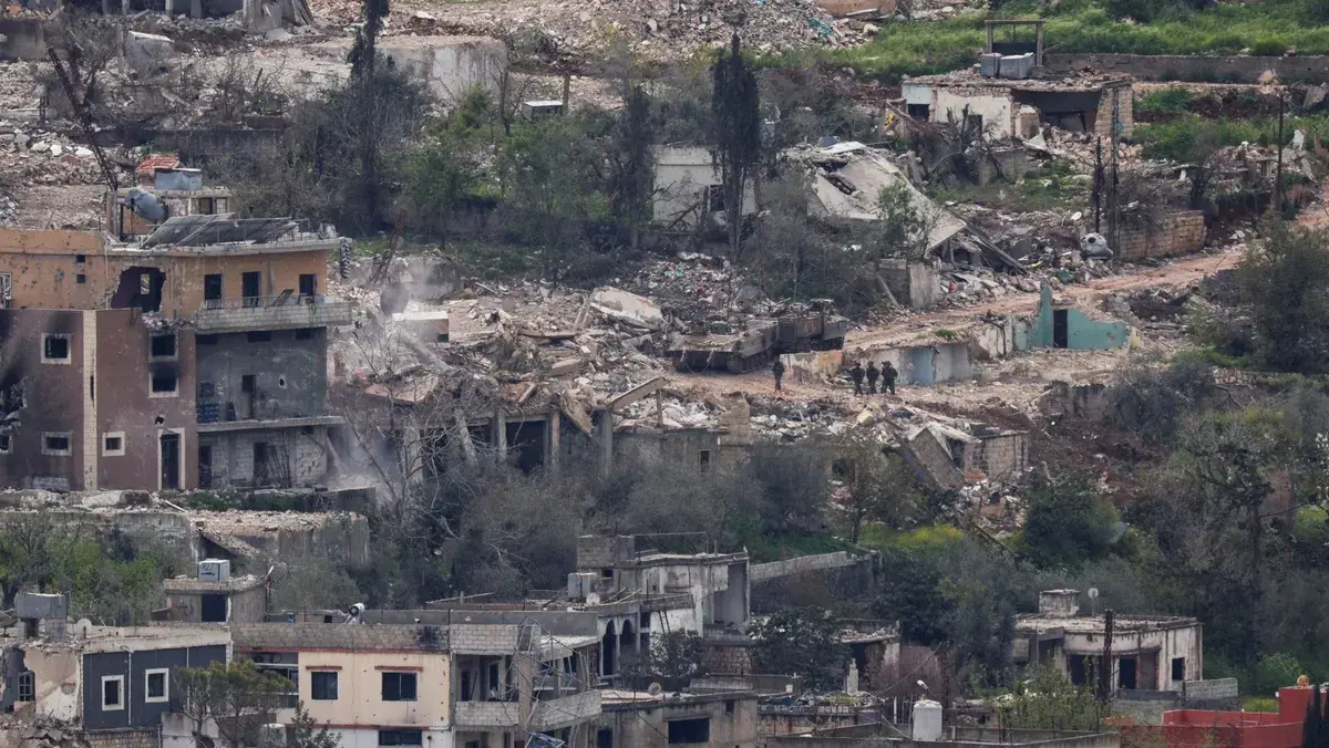 بريطانيا وفرنسا ضمن الموقعين على بيان يدعو لوقف التصعيد فوراً ودعم مفاوضات مباشرة بين لبنان وإسرائيل برعاية أميركية