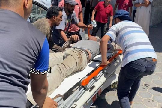 شهيد وعدة إصابات في قصف إسرائيلي استهدف مجموعة من المواطنين شمال غرب مدينة غزة