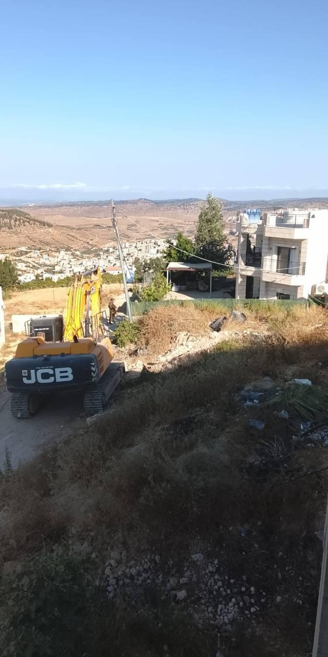 جرافات الاحتلال تدمّر منزلين في نحالين وزعترة بعد رفض التماس لوقف الهدم.. وإحصاءات تشير إلى تنفيذ 341 عملية هدم منذ مطلع 2026.
