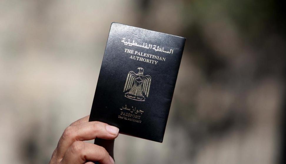 الآلية الجديدة تشمل طلبة الثانوية العامة 2025/2026 وطلبة الدراسات العليا الحاصلين على منح خارجية، مع تحديد الرسوم وإجراءات التقديم في مقار النقابة بقطاع غزة.