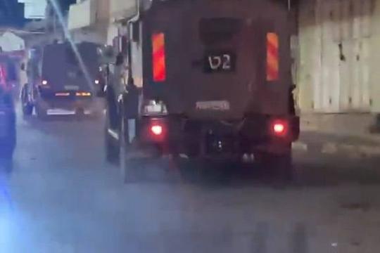 حملة اقتحامات واعتقالات إسرائيلية تطال عدة محافظات في الضفة الغربية