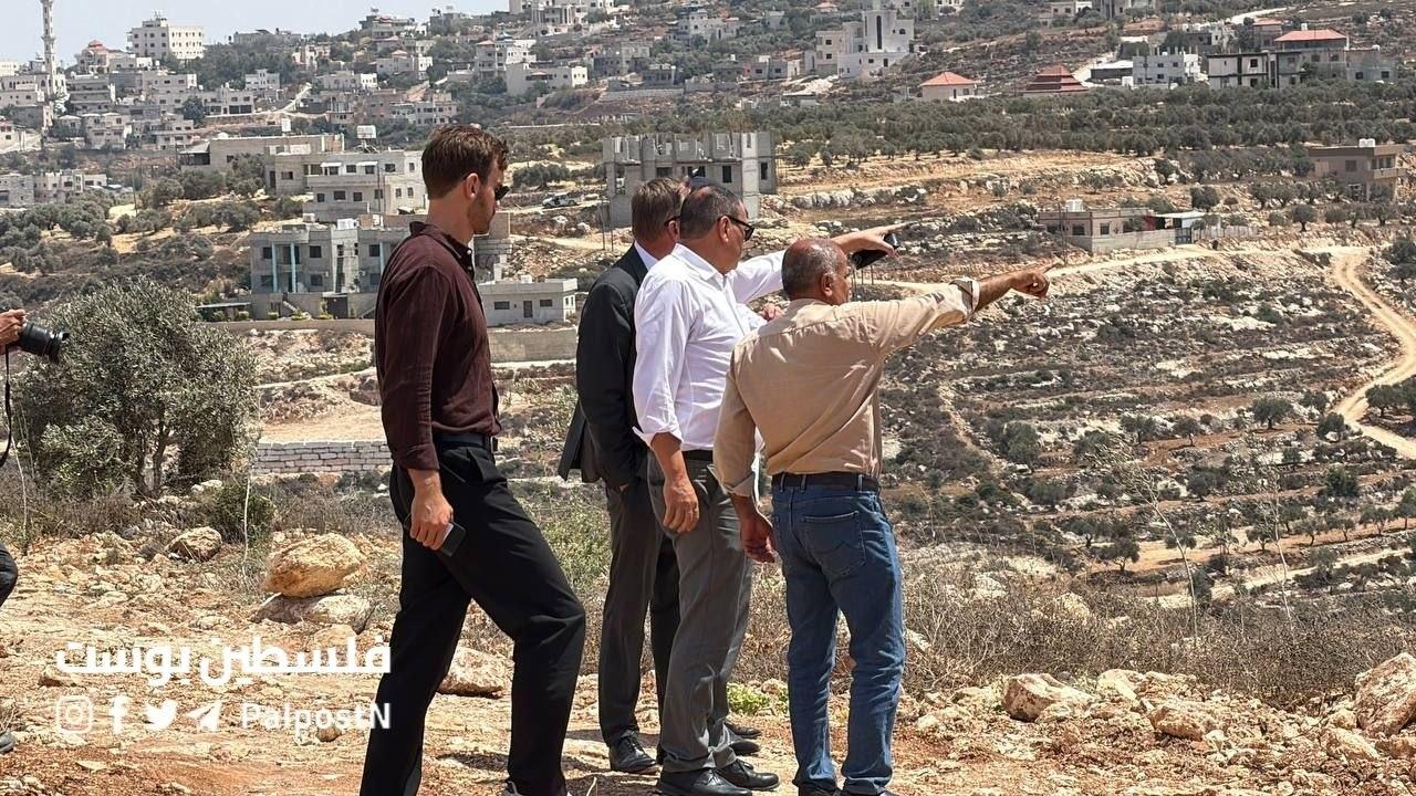 ميشيل رينتينار يعاين ميدانياً الأوضاع الإنسانية الصعبة للأهالي المحاصرين لليوم العاشر على التوالي جنوب نابلس