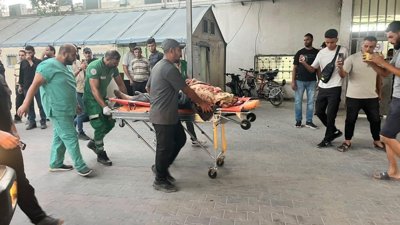 قصف مدفعي وجوي وإطلاق نار وتفجير منازل في مناطق متفرقة من القطاع