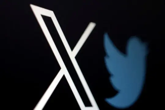 تعطل منصة "إكس" في الولايات المتحدة وبريطانيا يقطع خدمة آلاف المستخدمين