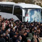 إسرائيل: سنبدأ الإفراج عن الأسرى الفلسطينيين بعد تأكيد وصول الرهائن الإسرائيليين
