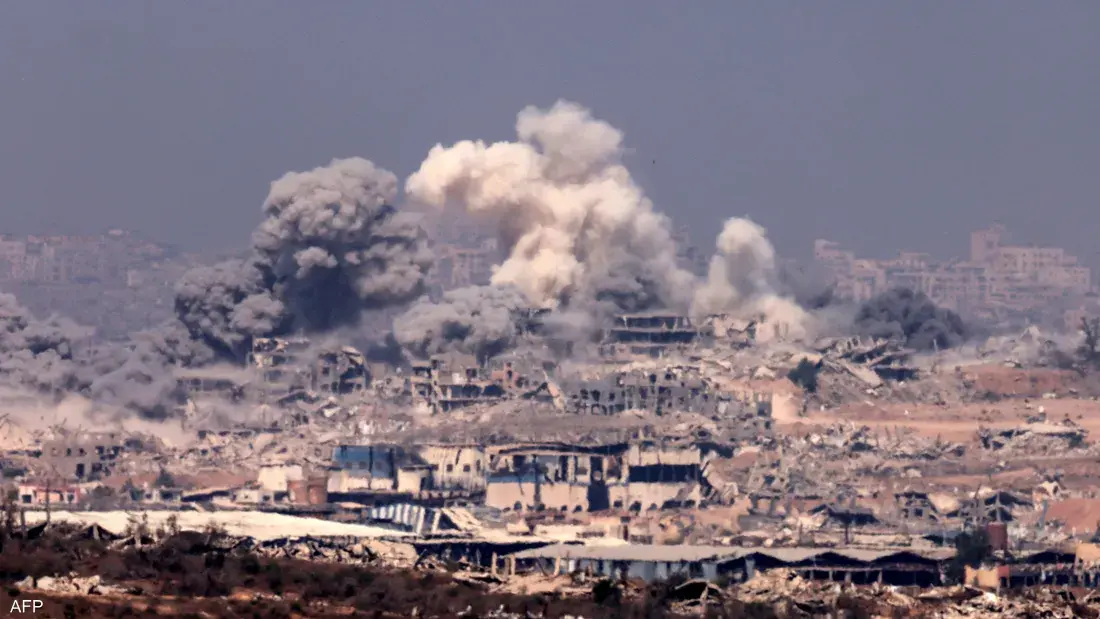 نشطاء يشبهون غزة بهيروشيما بعد قصفها بالقنبلة الذرية