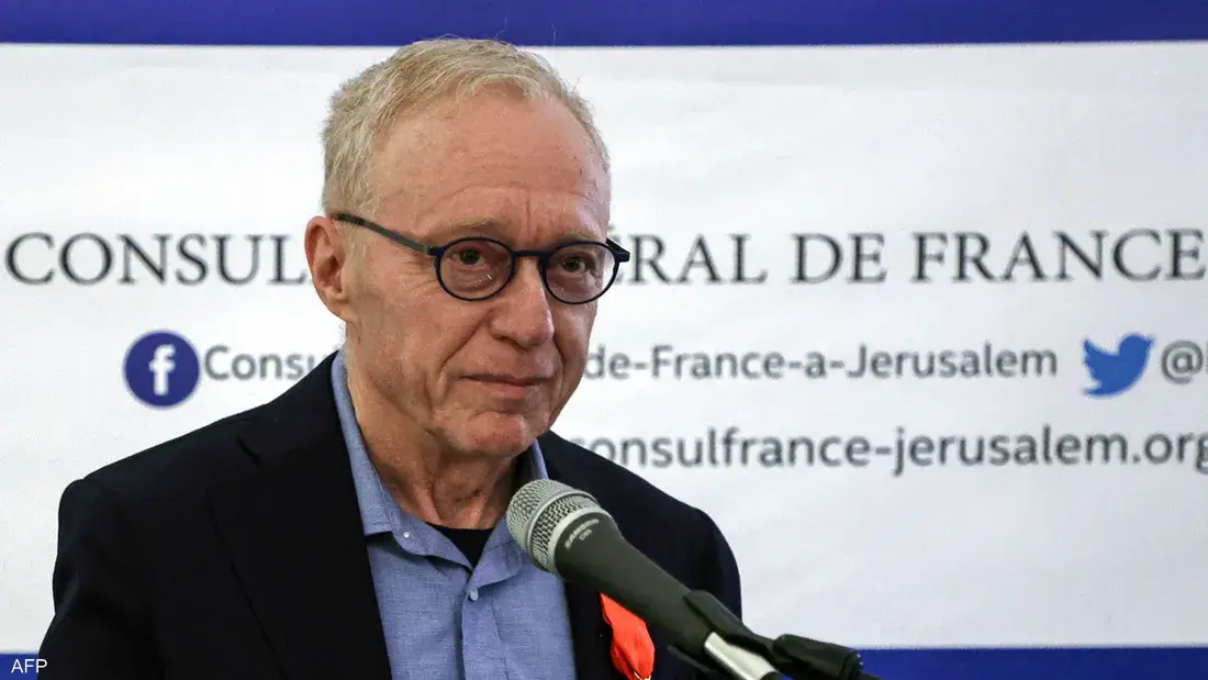 كاتب إسرائيلي يضطر للاعتراف: ما يحدث في غزة "إبادة جماعية"