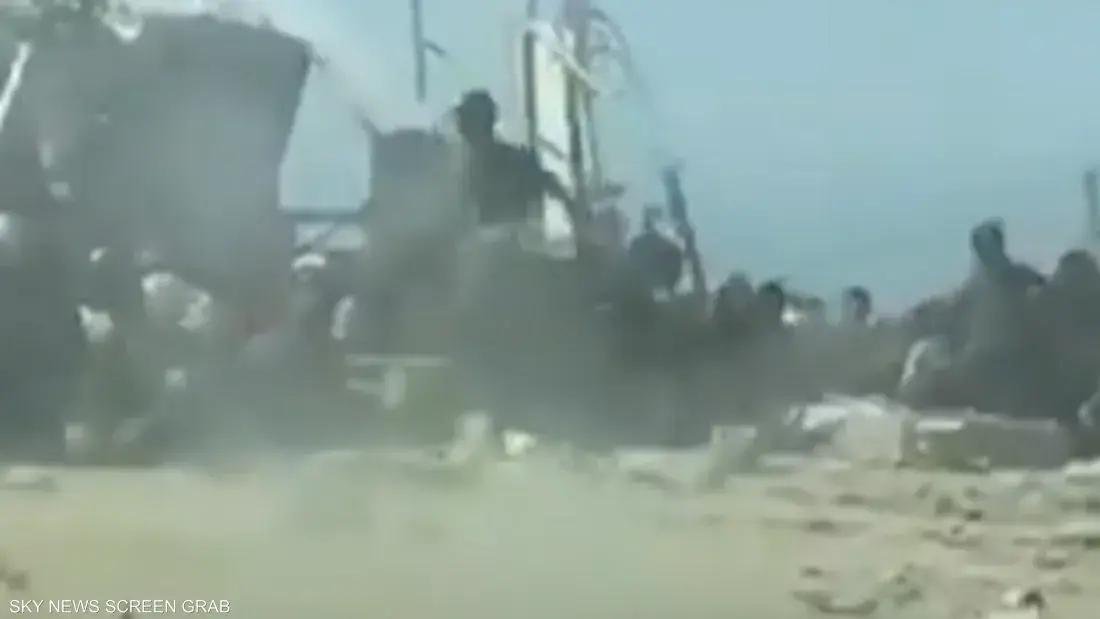 فيديو.. توثيق إطلاق النار على منتظري المساعدات في غزة