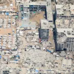 استشهاد 155 فلسطينياً في غزة خلال 24 ساعة رغم دخول اتفاق وقف إطلاق النار حيز التنفيذ